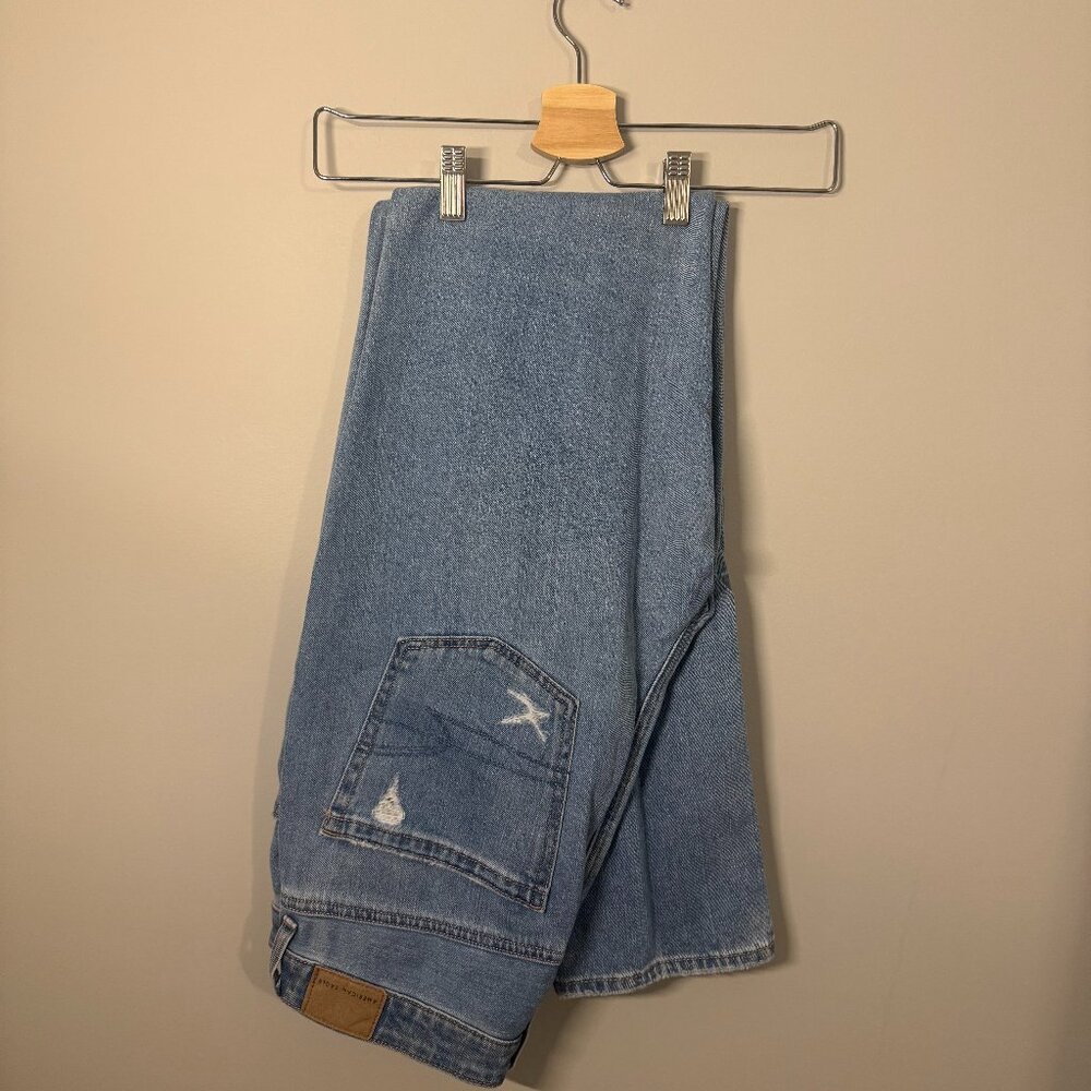American Eagle Mom Jeans